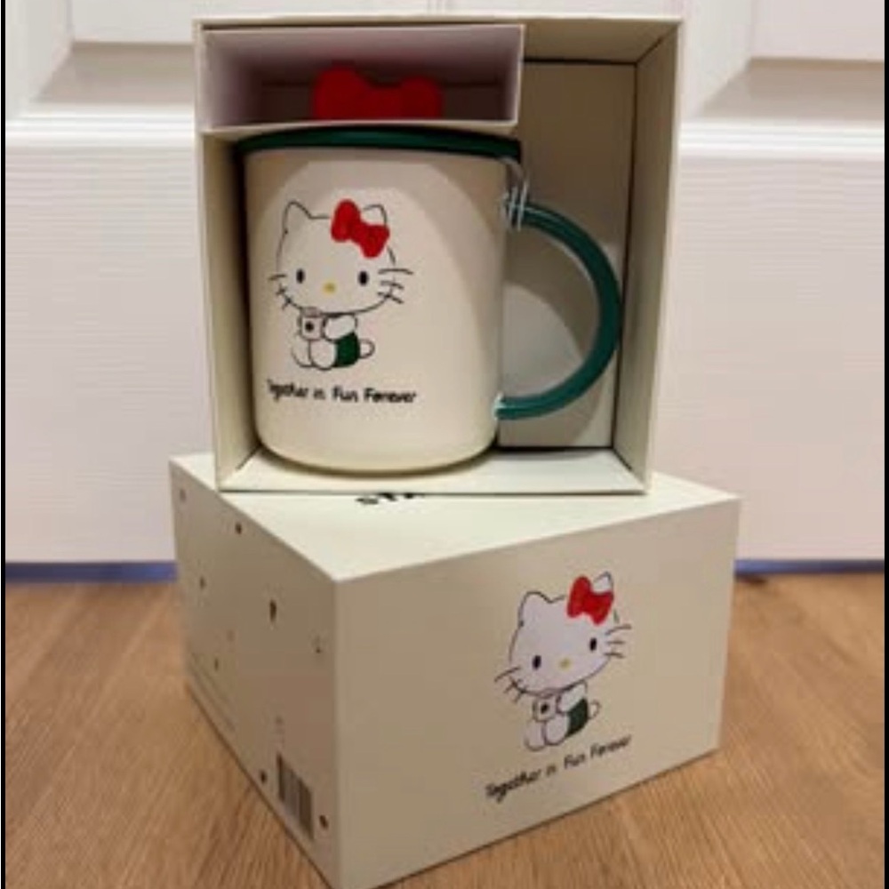Hello Kitty x Starbucks Ceramic Mug Limited Edition 2026. 16 oz. NWT